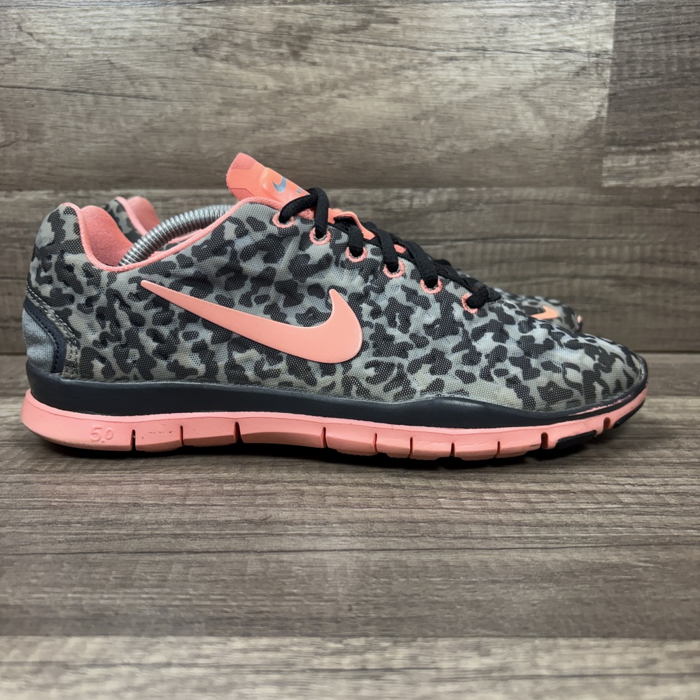 Nike Free TR Fit 3 Gray Pink Womens US Size 8 EUR 39 555159-007 Running Shoes